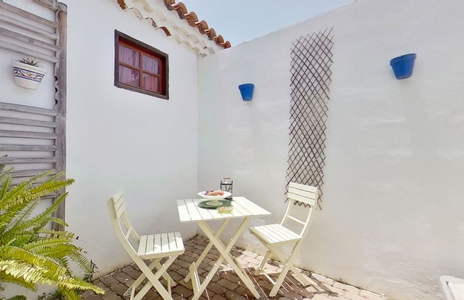 Remarkable 4-bed Villa - Foto 24