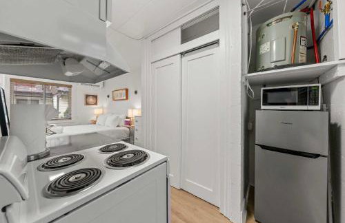 Chic City Retreat 93J For 2 - Foto 13