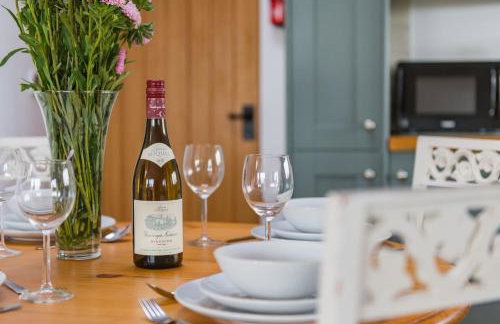 Rabbit Hole by Keepers Cottages - Photo 29