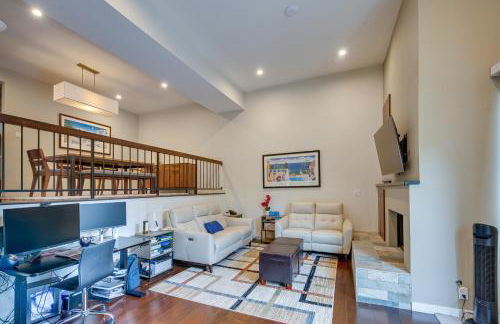 Modern Beverly Hills Townhome 5 Mi to Hollywood! - Foto 5