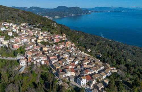 Dorothea Apartment in Chlomos - Foto 30