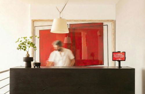 The Lisbonaire Apartments - Photo 12