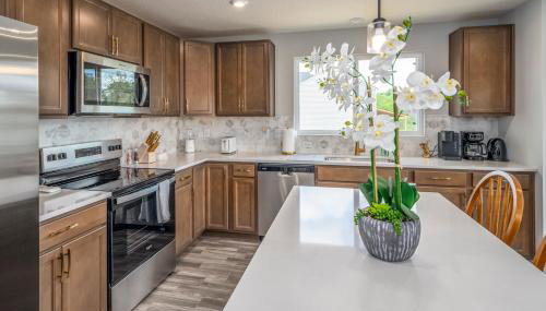 Full Home by Ark and Creation Museum - Foto 2, stove, dishwasher, toaster