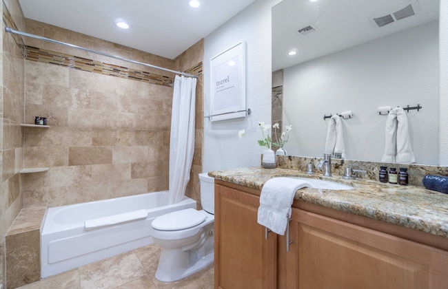 Sereno Ranch by Avantstay Sleeps 16! Outdoor Bar/kitchen, Pool, Fire Pit & Hot Tub! - Foto 14