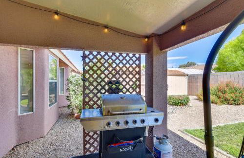 Kingman Family Home Yard, Grill and Room to Relax! - Photo 25