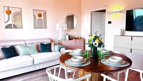 Brighter Days - Two-room apartment with lake view and pool - Photo 2