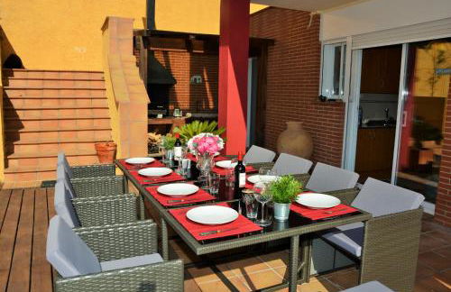 Villa Sitges Maria Sunny Oriented SW AC Confortable High Quality 5 star guest coments - Photo 12