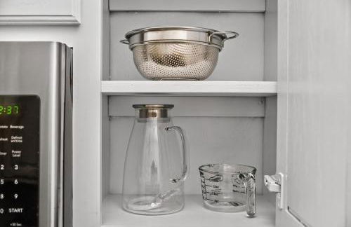 Walk to AT&T Stadium - Modern 2BR With Backyard - Foto 27