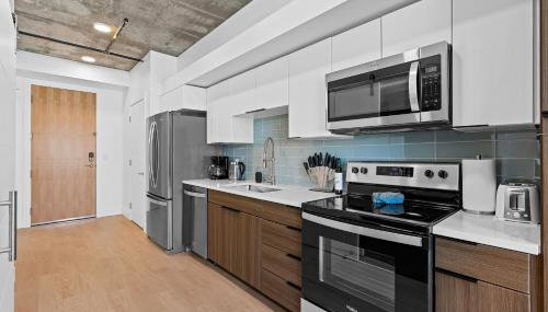 Best views! Lux 9th fl Gym Pking Pool Htub King BD - Foto 2