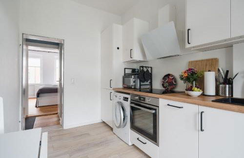 TOP 2 Zimmer Altbauwohnung in Kiel Mitte 24-7 Check In - Foto 11