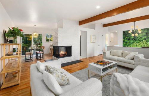 Moder charmer 4 BR 3 BA 12 Miles to Seattle, 3 miles to Airport near the mall - Foto 4