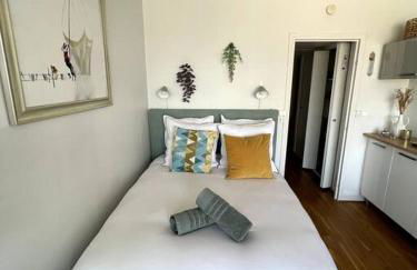 Tour Eiffel - Studio vue imprenable au-dessus des toits, balcon - Foto 43