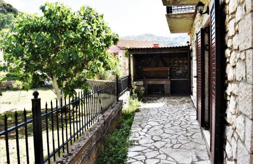 Stonehouse dome Lagadia - Photo 39