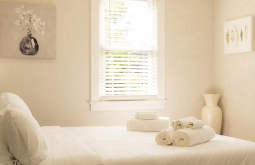 Work, Rest and Gather - Spacious 3BR with Modern Charm - Foto 46