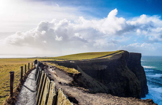 Excursão aos penhascos de Moher, Burren e Galway - Foto 1