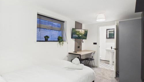 Albert Road - Photo 4