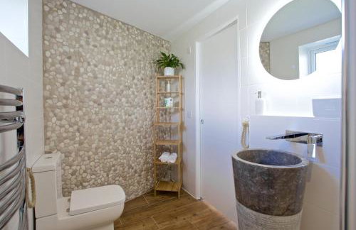 Pebbles - A relaxing King Studio - Foto 5