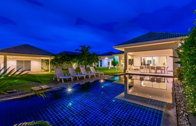 Hua Hin Pool Villa with 4 Bedrooms L50 - Foto 1