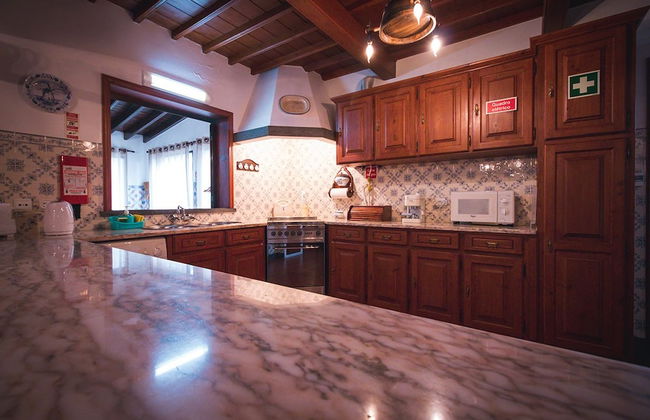 Refúgio do Sol - Mosteiros - Foto 7