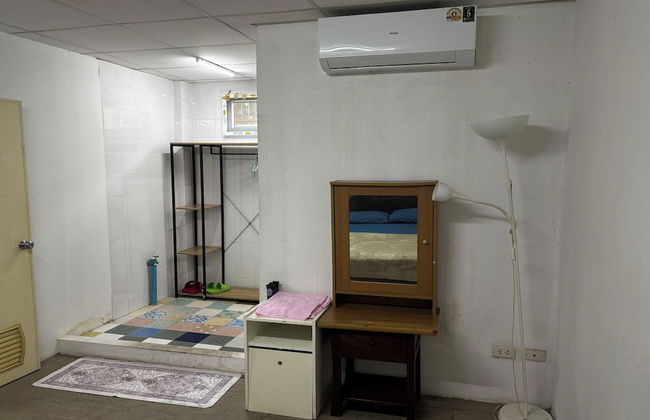 Sunshine Apartment - Photo 13