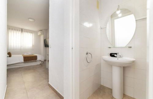 Classy VIII - Ferga Suites - Photo 15