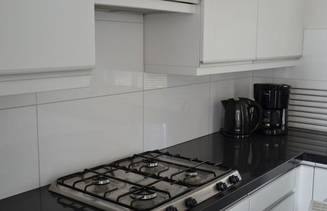 Stylish Thatched Villa with 2 Bathrooms near Giethoorn - Photo 3