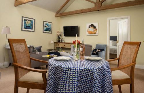 The Hat Shop - Photo 7