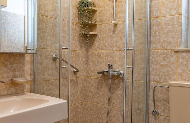 Villa Akulica With Heated Outdoor Pool and Seaview - Photo 19