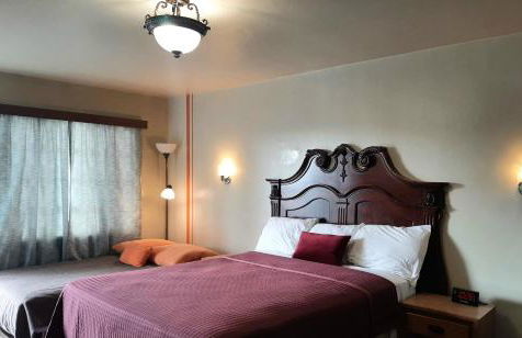 The New Star Motel with Studio-Kitchens: 1950s Extended-Stay Lodging and Retreat Center - Foto 36