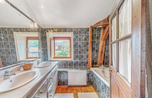 Beautiful Home In Couhe - Foto 30