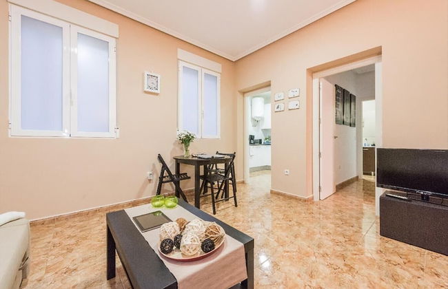 Delightful Apt. Historic District - Sol - Photo 19