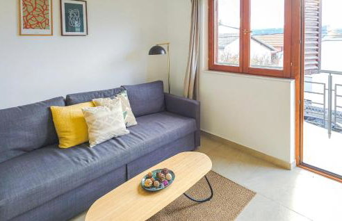 2 Bedroom Awesome Apartment In Krusevo - Foto 9