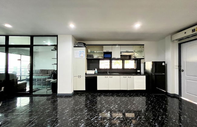 GAO Lighthouse Phala Beachfront - Photo 16