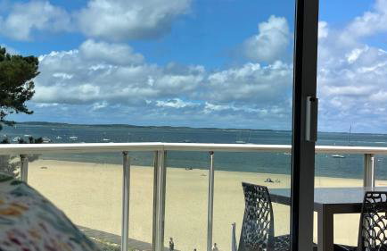 Première ligne - Vue mer exceptionnelle - Accès direct plage - Grand balcon - Parking privatif clos - Tout à pieds - Foto 12