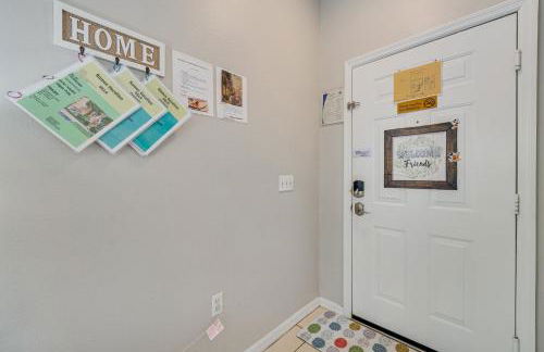 8 Mi to Disney Villa with Screened Pool and Lanai - Foto 26