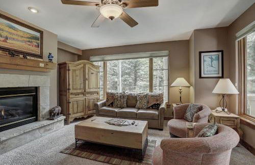 2Br- Arrowhead Village- Great Location And Gorgeous Condo Condo - Foto 1