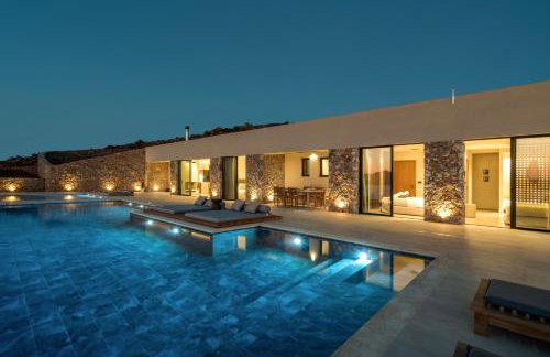 ARion Aesthesis Villa Fire Pit & Heated Pool - Photo 1