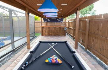 Fantasy Resort OMG PoolWaterfall outdoorKitchn Gym - Foto 52