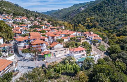 Traditional House Maries - Photo 3