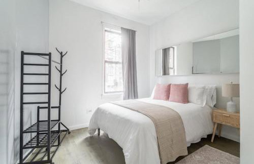 Central NYC 3BR Home Steps from Times Square & Transit - Foto 10