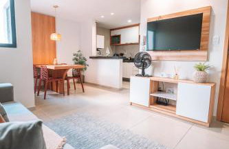 Apto 2 Quartos Novo e Super Confortável - Foto 2