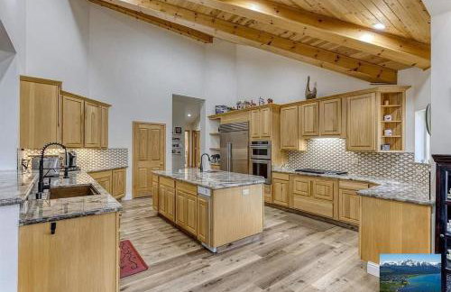 6000 sqft Pine House with indoor swimming pool - Foto 20