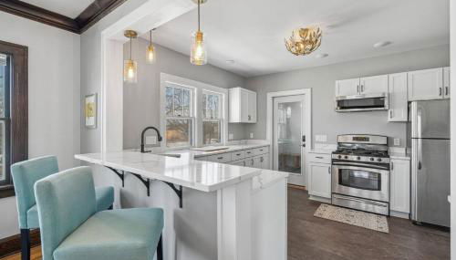 Sky Apt in Majestic MPLS Duplex - Foto 4