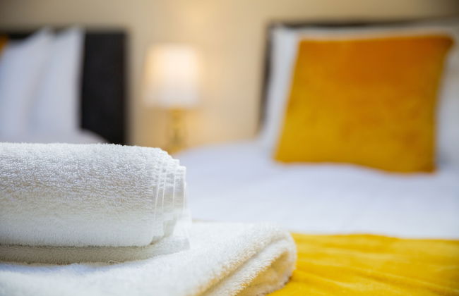 Velvet 1-bedroom Penthouse, Clockhouse, Hoddesdon - Foto 8