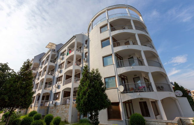 Apartment in Vista Del Mar - Photo 25