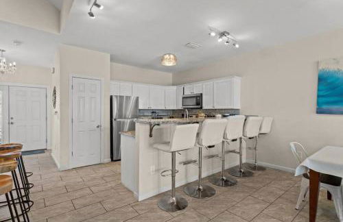 Shells and Bells Ocean Paradise - Sleeps 24, 2 Private Pools - Foto 11