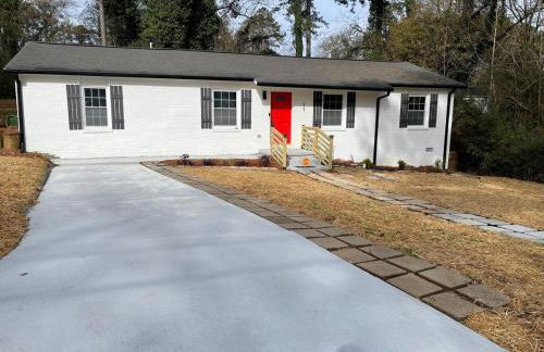 Ideal house close to everything - Foto 33