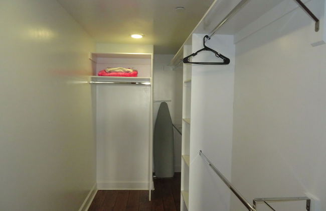 2 Bed 2 Bath in Studio City - Foto 47