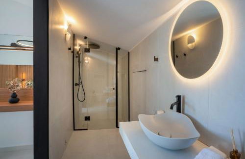 LIRIUM luxury suites - Foto 79