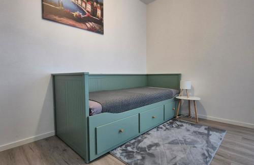 Modern Living Apartment with Sunset Terrace - Lift - Smart TV - XXL Terrasse - Foto 16